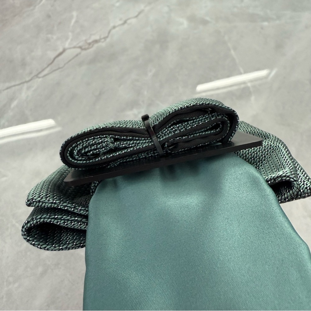 Men’s Alfani 2 Piece Bow Tie And Pocket Square Set Suit Business Office - Picture 8 of 12